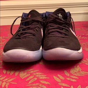 Nike Kobe A.D Basketball shoe